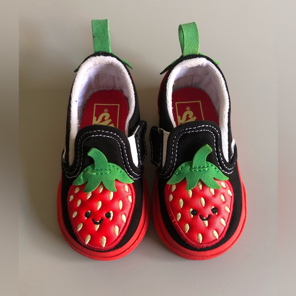 Vans Toddler Slip-On Velcro 'Black Red' Shoes Size: US 4.5 EUR 20 CM 11